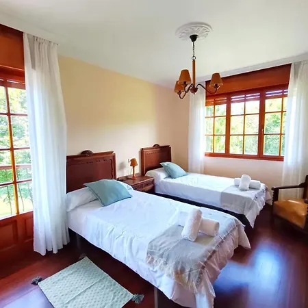 Будинок відпочинку Casona La Zampuca *