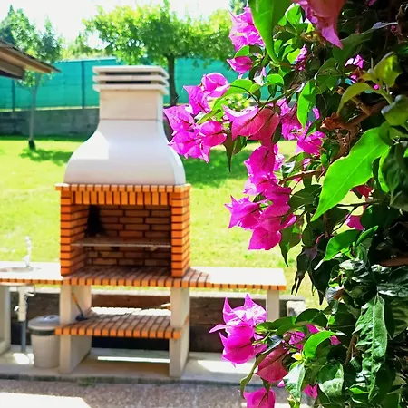 Будинок відпочинку Casona La Zampuca *